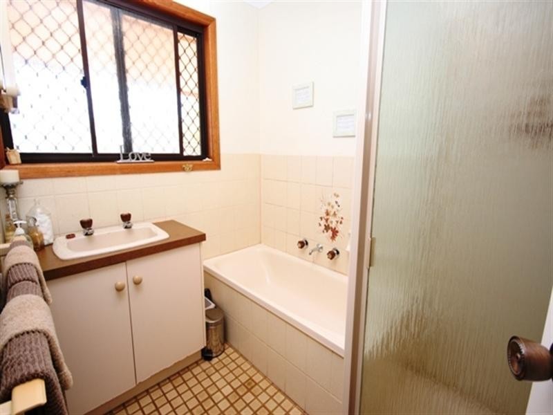 8 Eighth Street, Snowtown SA 5520