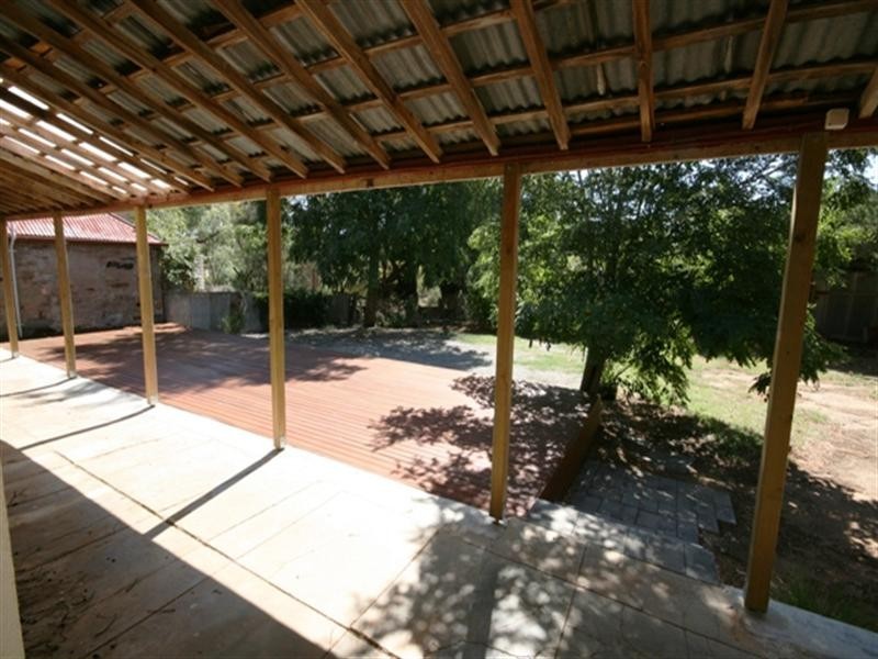 16 Smelts Road, Burra SA 5417