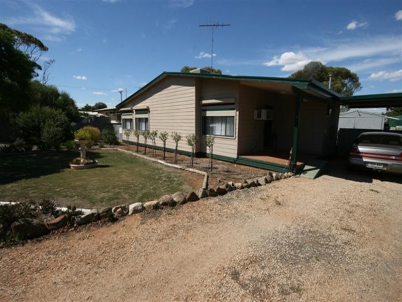 4 Diekman Terrace, Balaklava SA 5461