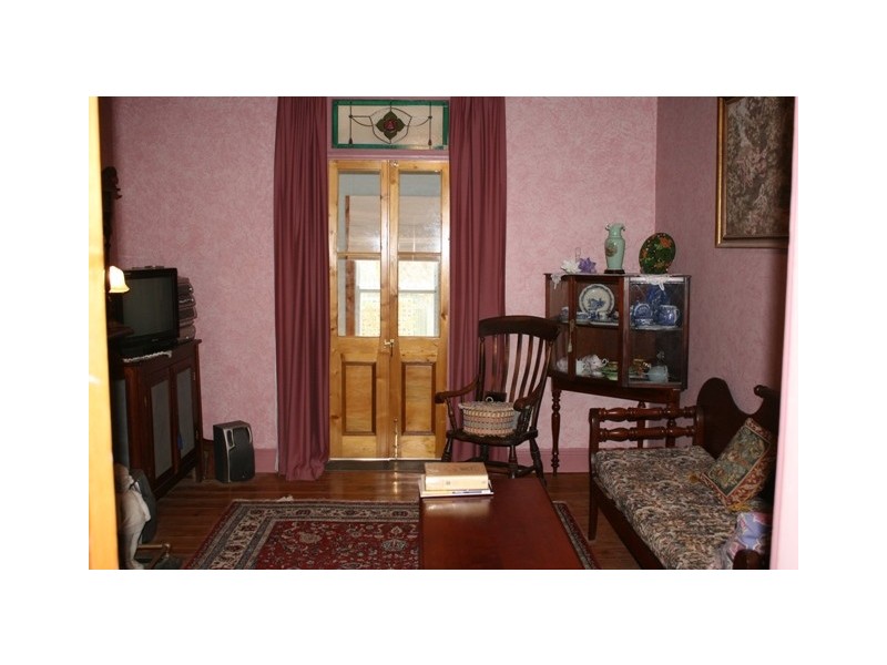 19 Queen Street, Burra SA 5417