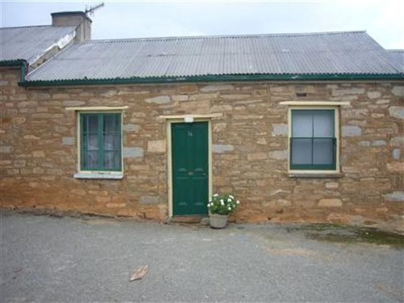 14 Truro Street, Burra SA 5417