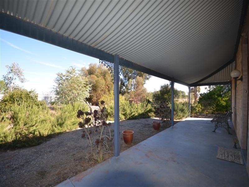 “Ashwood” Pipeline Road, Clare SA 5453