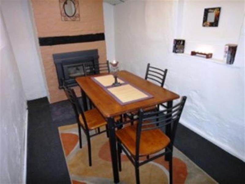 6 Helston Street, Burra SA 5417