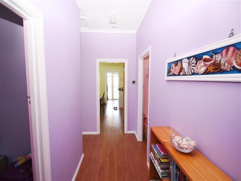 12 West Terrace, Clare SA 5453