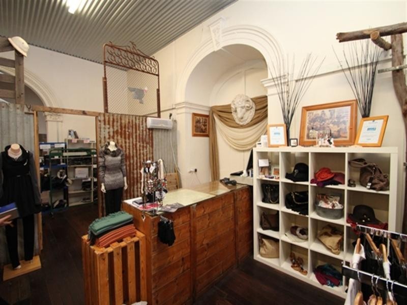 3 Commercial Street, Burra SA 5417