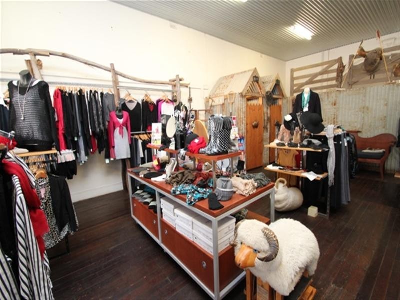 3 Commercial Street, Burra SA 5417