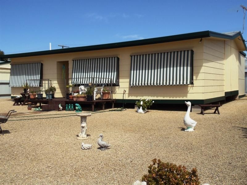 7 James Well Road, James Well SA 5571