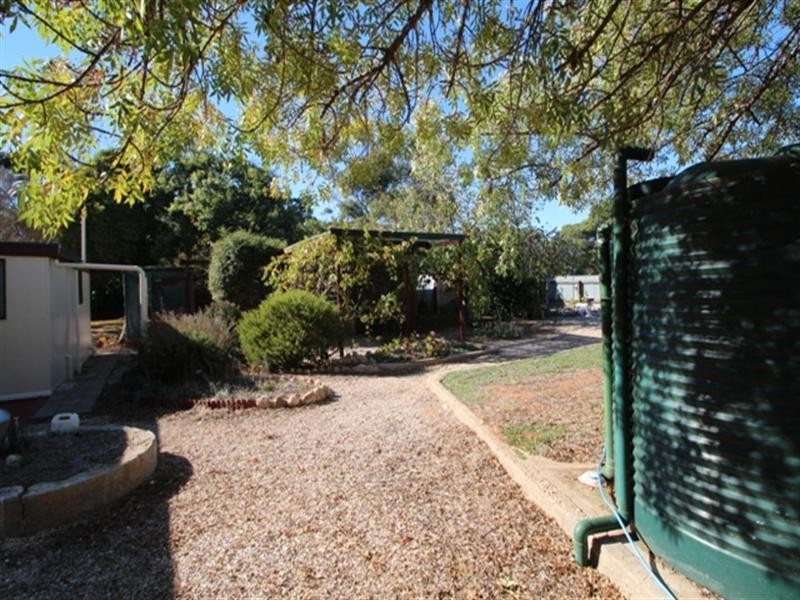 2 Mugges Court, Blyth SA 5462