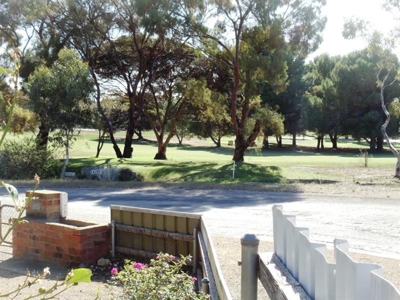 16 Golf Terrace, Ardrossan SA 5571