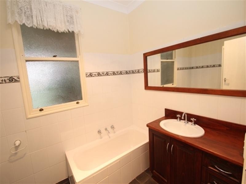 21 Moore Street, Blyth SA 5462