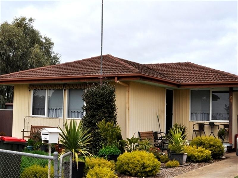 24 Kelly Street, Balaklava SA 5461