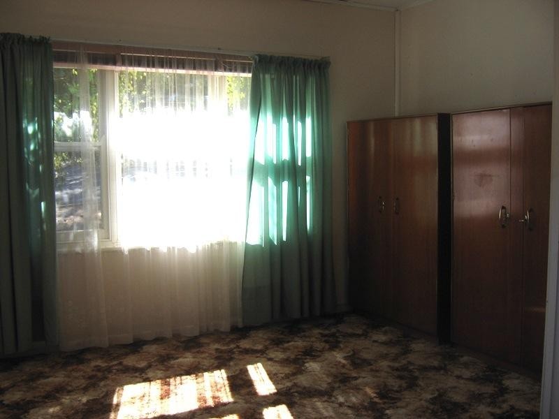 34 West Terrace, Clare SA 5453