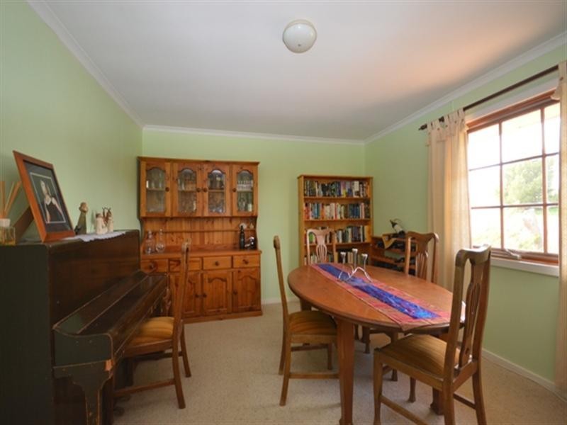 10 Railway Street, Farrell Flat SA 5416