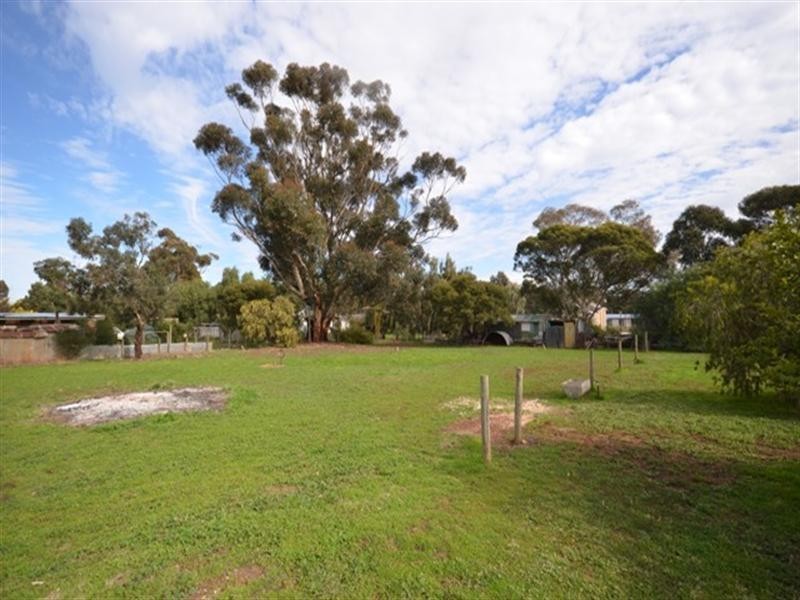 10 Railway Street, Farrell Flat SA 5416