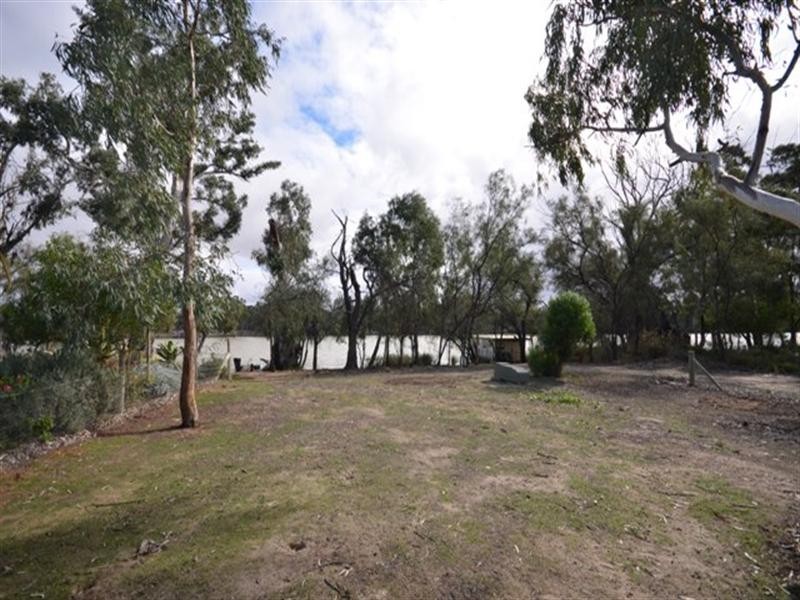 Lot 14 Echidna Drive, Morgan SA 5320