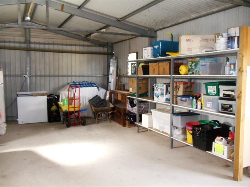 2 Douglas Court, Tiddy Widdy Beach SA 5571