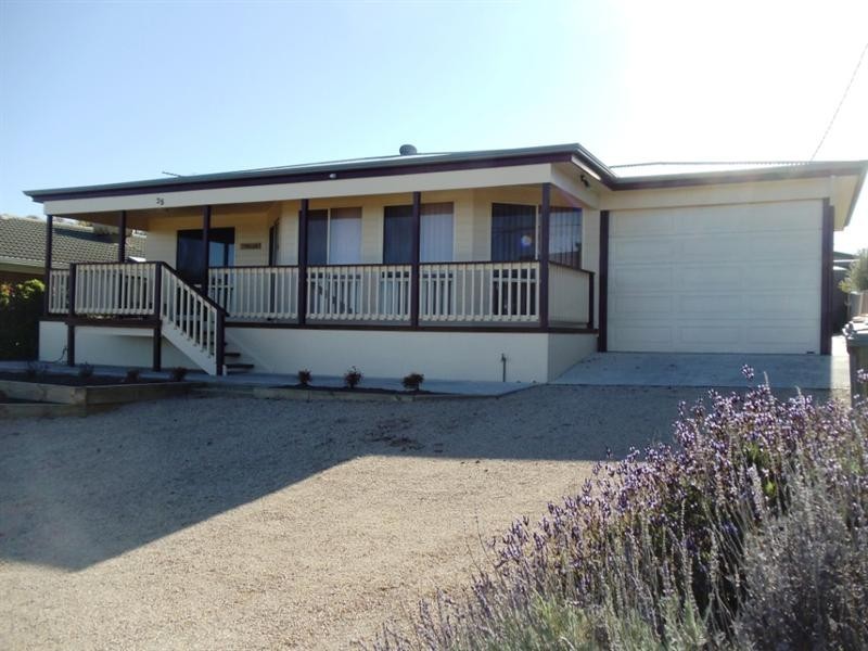 35 Hosking Road, Tiddy Widdy Beach SA 5571
