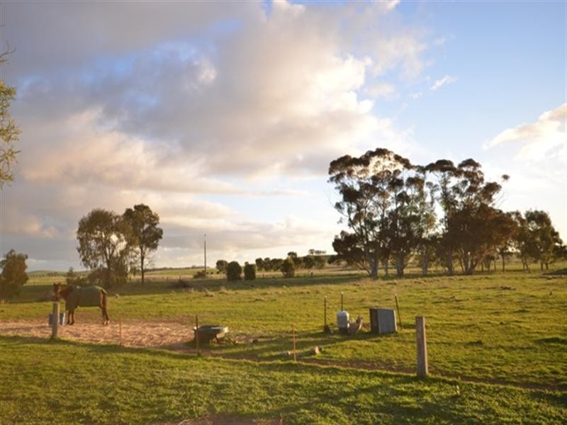 Lot 4 Willalo Road, Hallett SA 5419