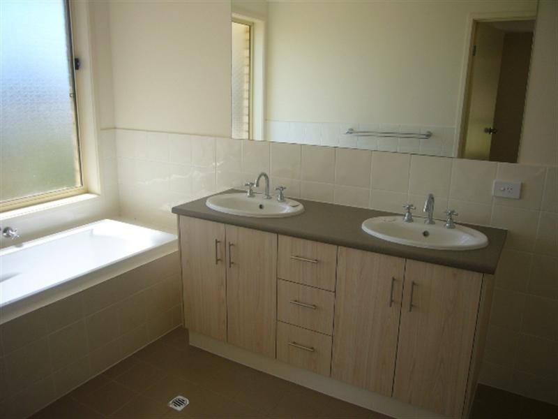 Lot 6 Henry Street, Auburn SA 5451