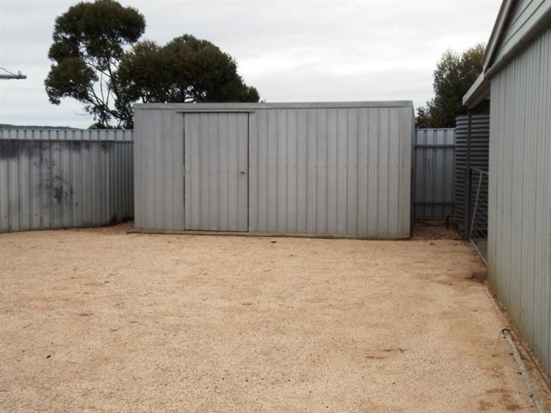 9 Kulpara Street, Clinton SA 5570