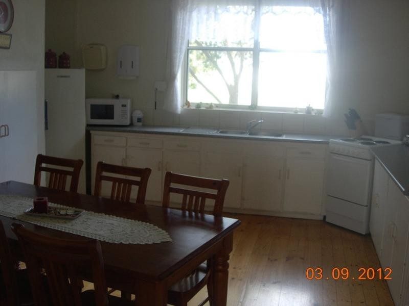 42 Ash Cresent, Gladstone SA 5473