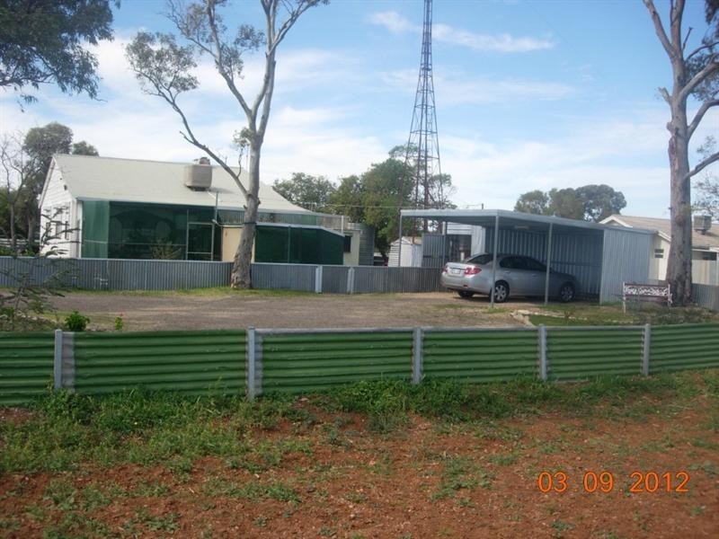 42 Ash Cresent, Gladstone SA 5473