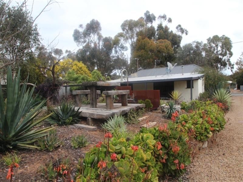 30 Sixth Street, Koolunga SA 5464