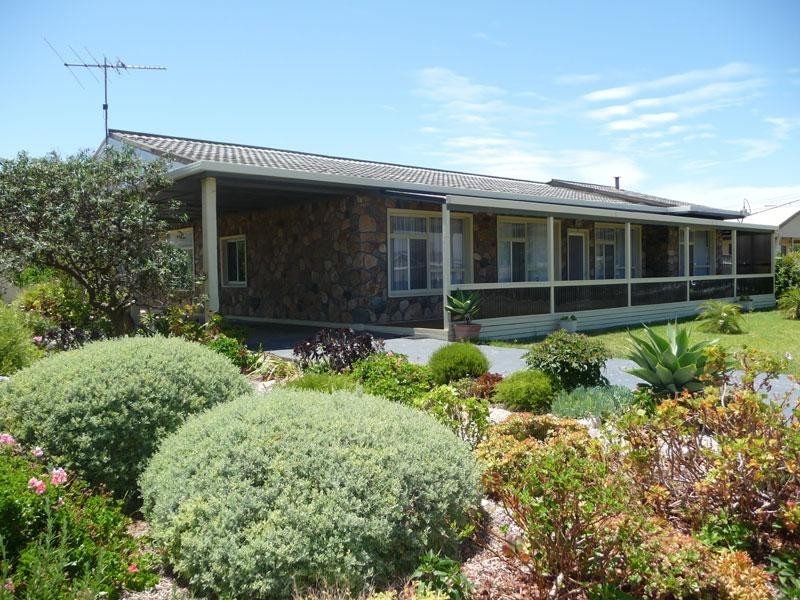 25 Beach Road, Coobowie SA 5583