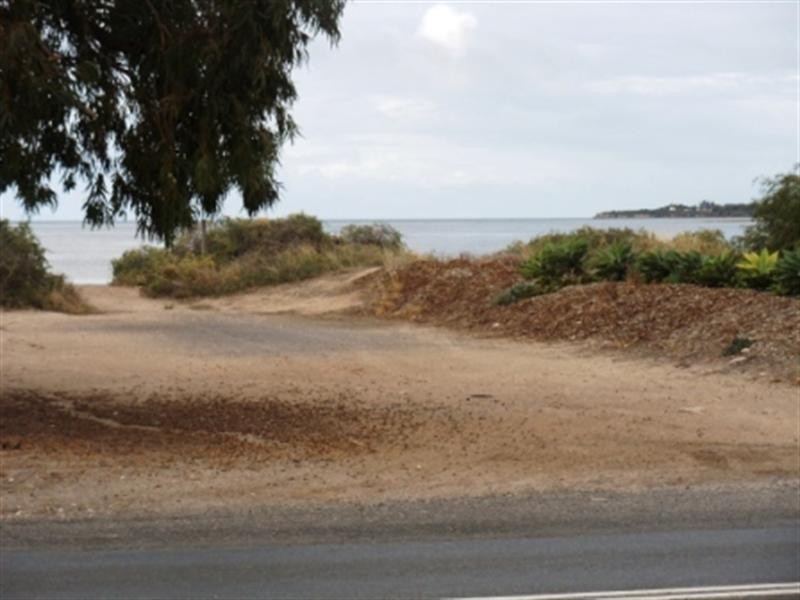 25 Beach Road, Coobowie SA 5583