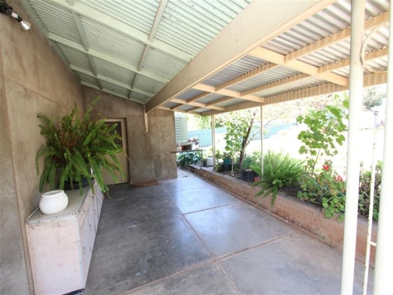 30 Victoria Road, Clare SA 5453