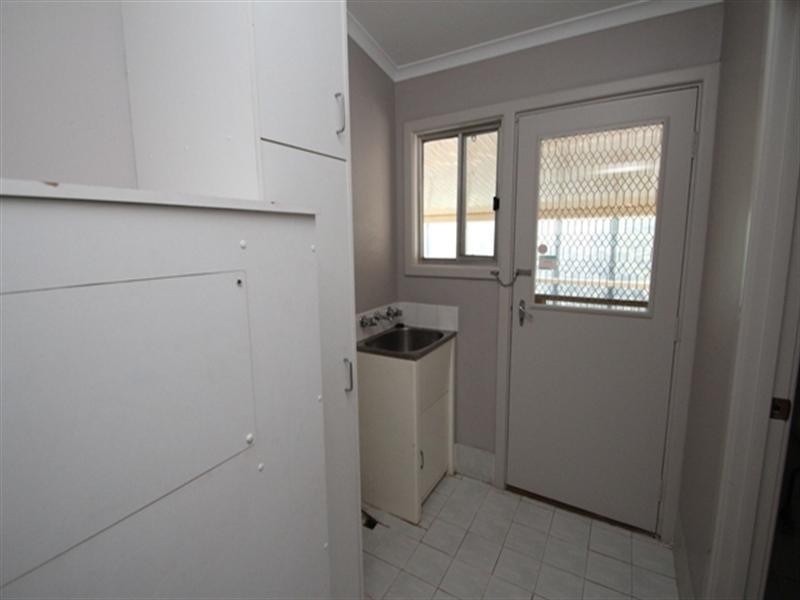 28 Guilford Street, Clare SA 5453