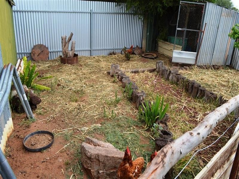 1 fifth Street, Owen SA 5460