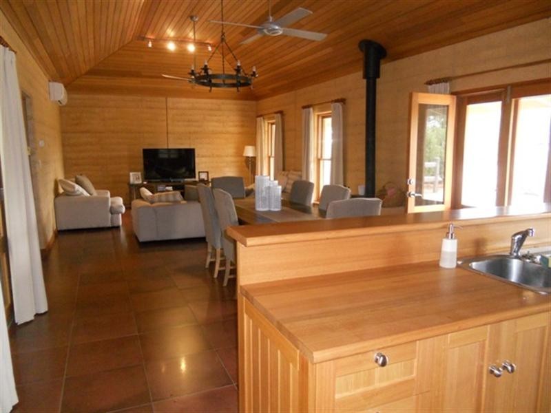 14 Hill Street, Mintaro SA 5415