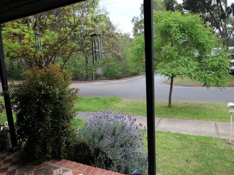 52A and 52B Victoria Road, Clare SA 5453