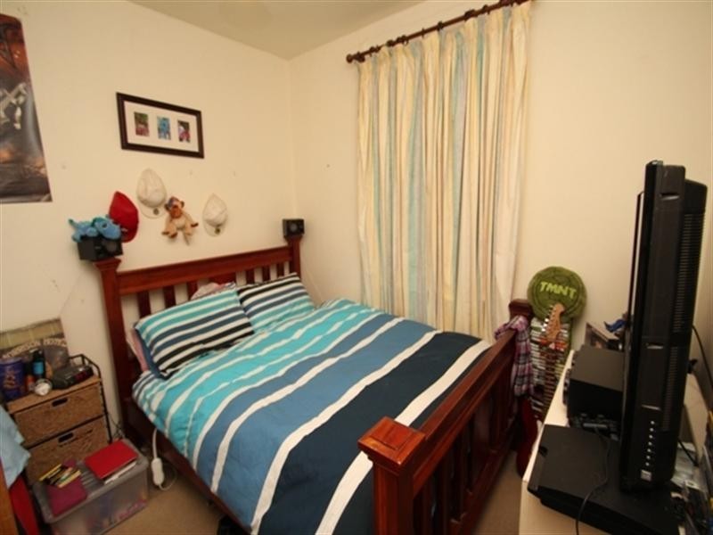 52A and 52B Victoria Road, Clare SA 5453