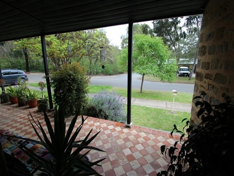 52A and 52B Victoria Road, Clare SA 5453