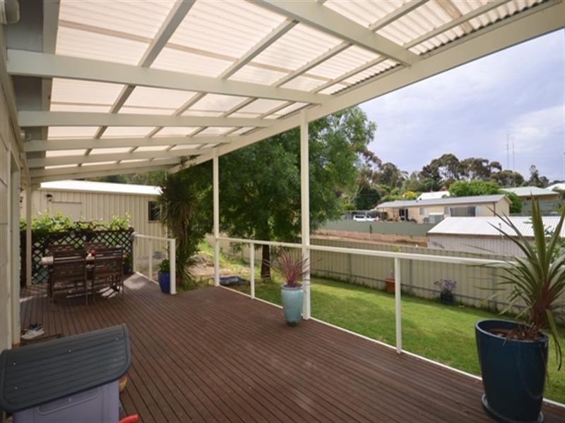 31 Daly Street, Clare SA 5453