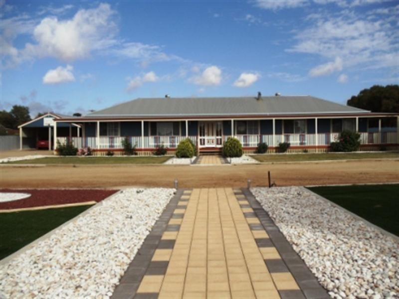 7 – 9 John Street, Ardrossan SA 5571