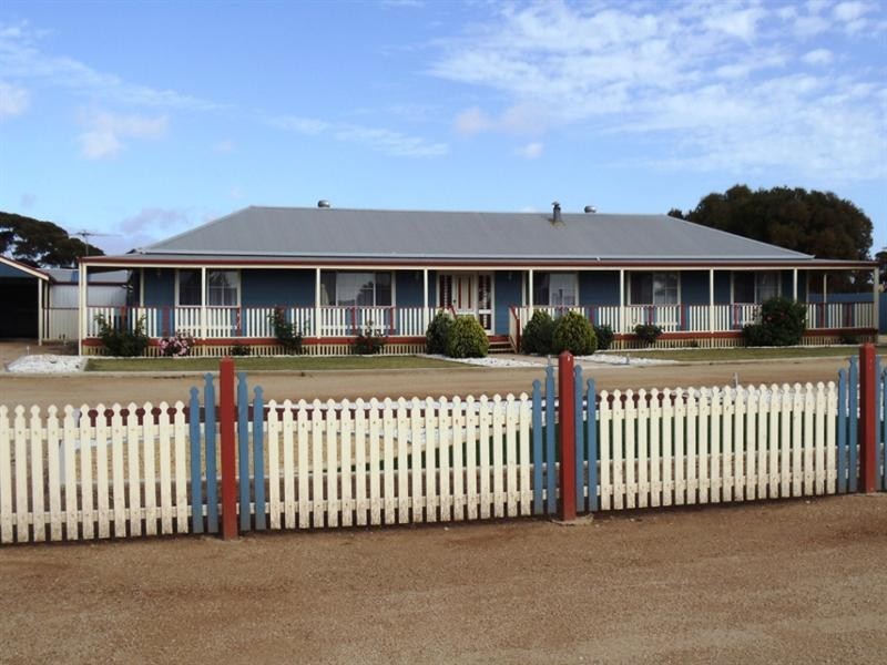 7 – 9 John Street, Ardrossan SA 5571