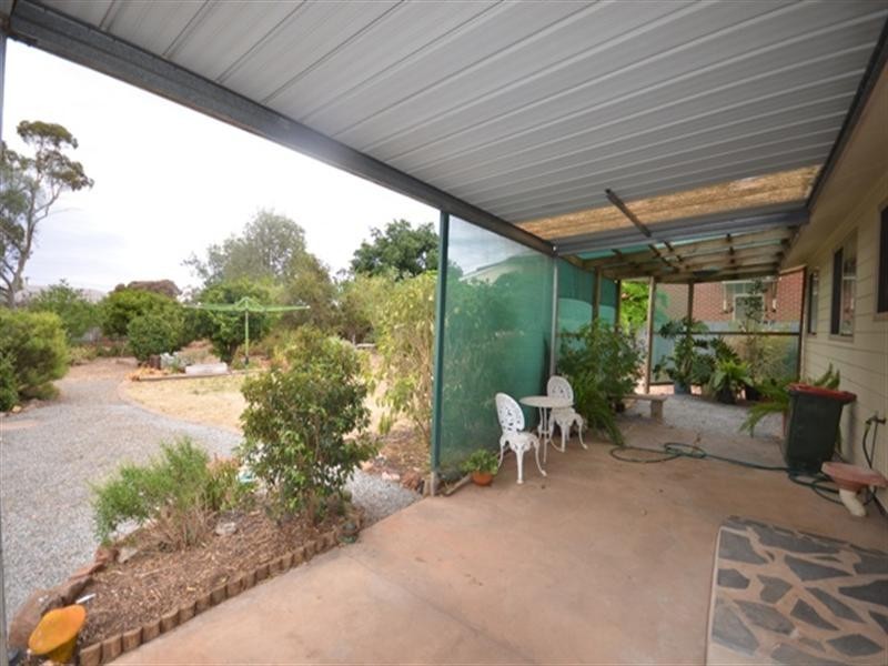 17 Guildford Street, Blyth SA 5462