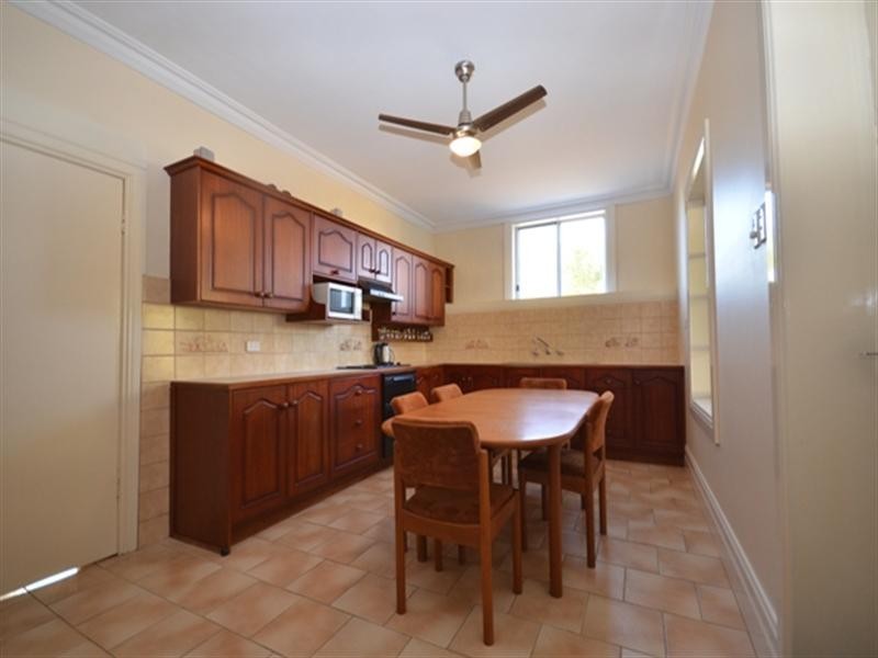 1 Weymouth Street, Manoora SA 5414