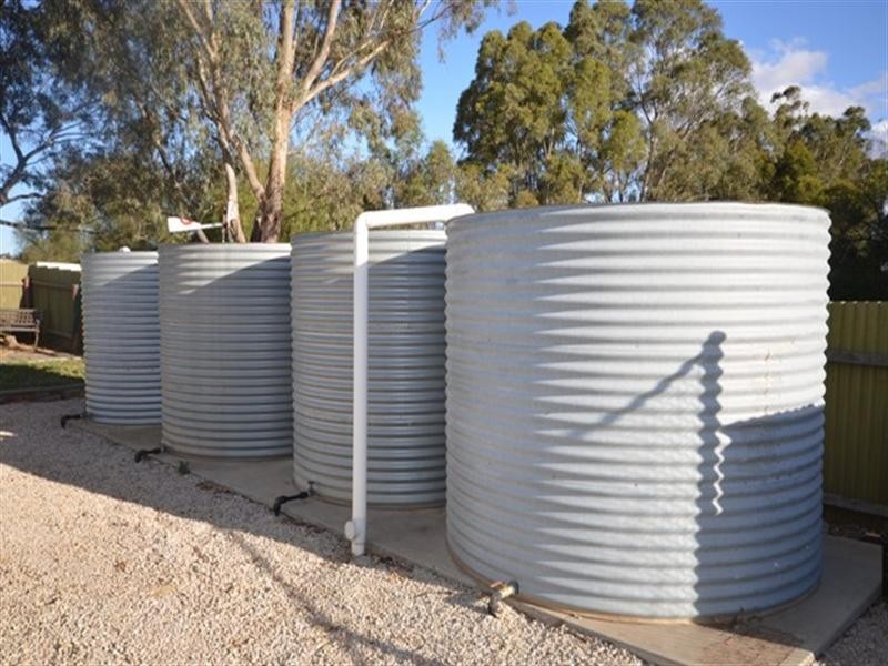 1 Weymouth Street, Manoora SA 5414