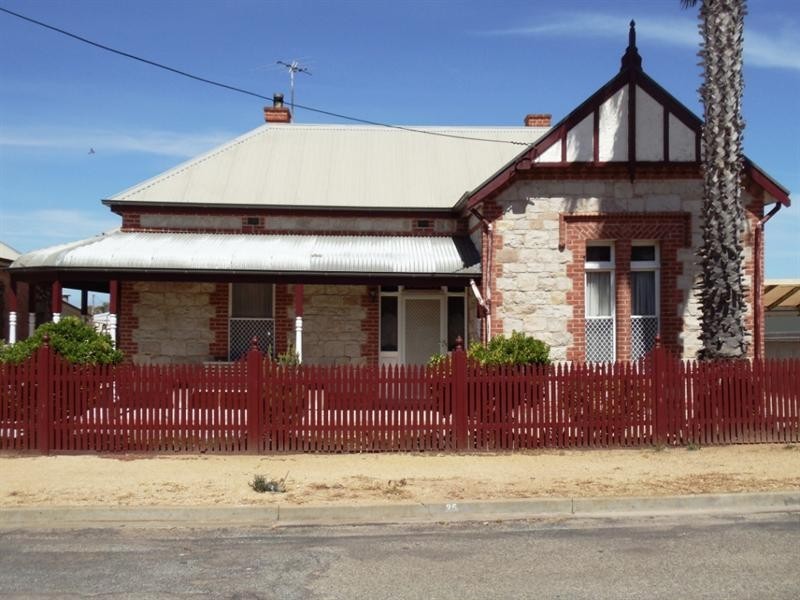 25 Fourth Street, Ardrossan SA 5571