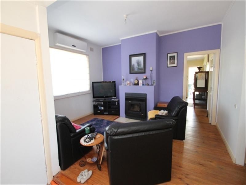 44 Essington Avenue, Clare SA 5453