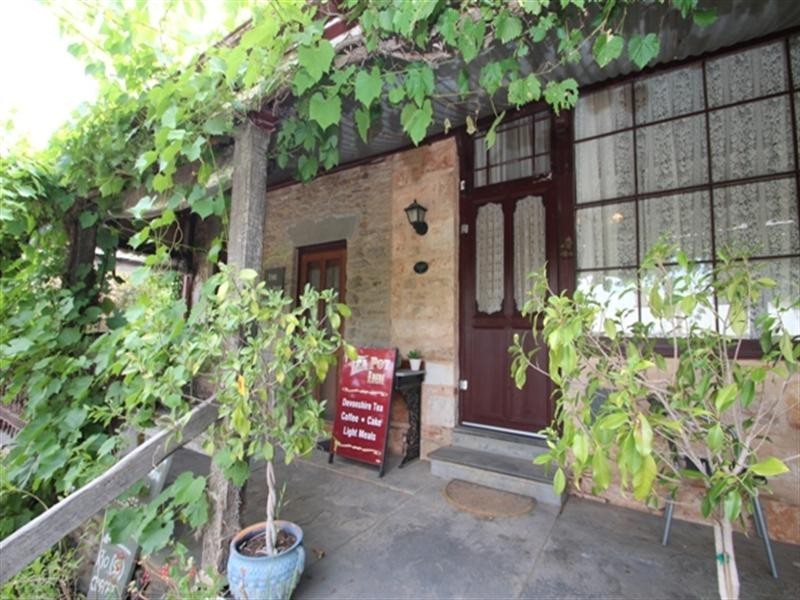 The Teapot Inn Lot 22 Leasingham Road, Mintaro SA 5415