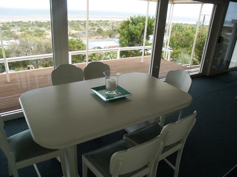 24 Hosking Road, Tiddy Widdy Beach SA 5571