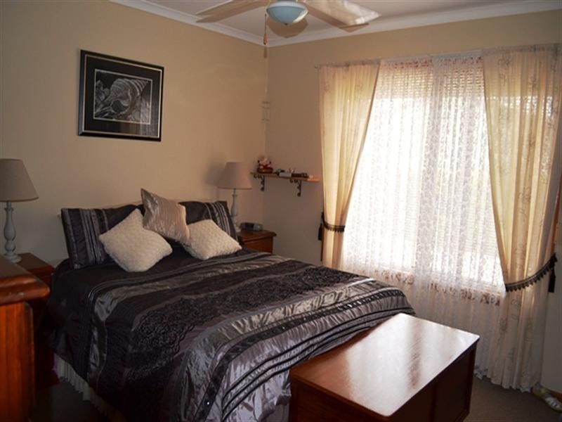 6 Centenary Avenue, Balaklava SA 5461