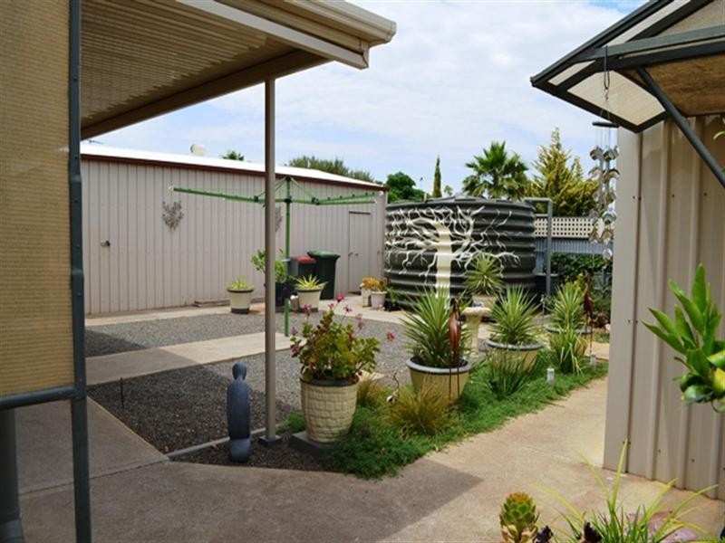 6 Centenary Avenue, Balaklava SA 5461