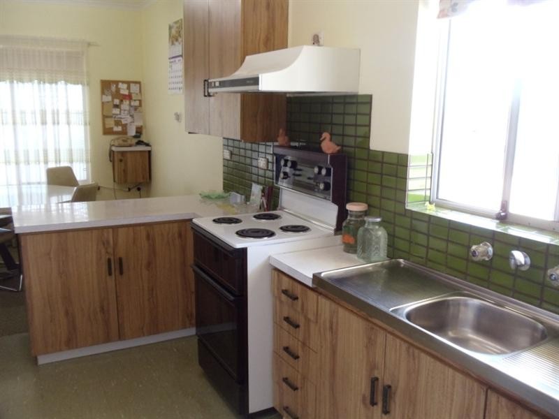 12 Horn Street, Clinton SA 5570