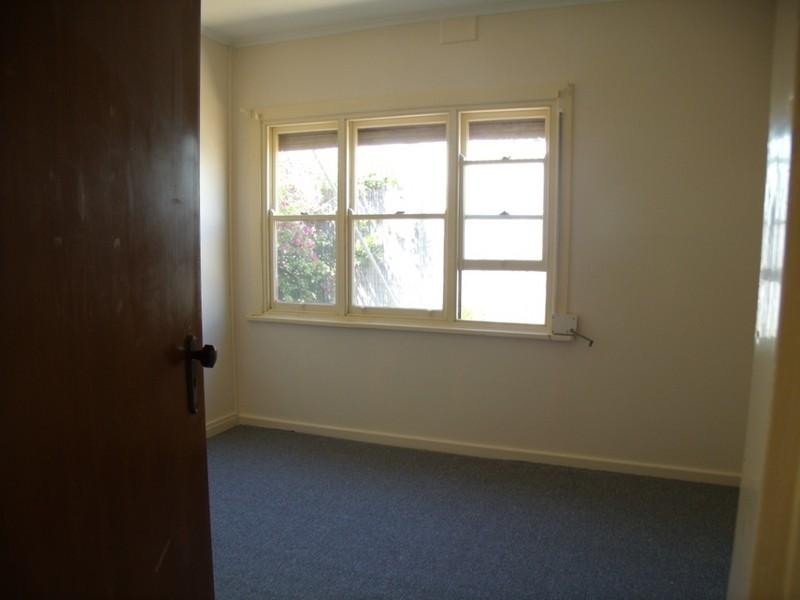 11 Fifth Street, Ardrossan SA 5571